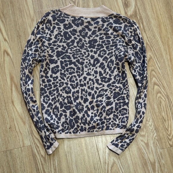 Express Cheetah Patterned Sweater - Picture 3 of 3